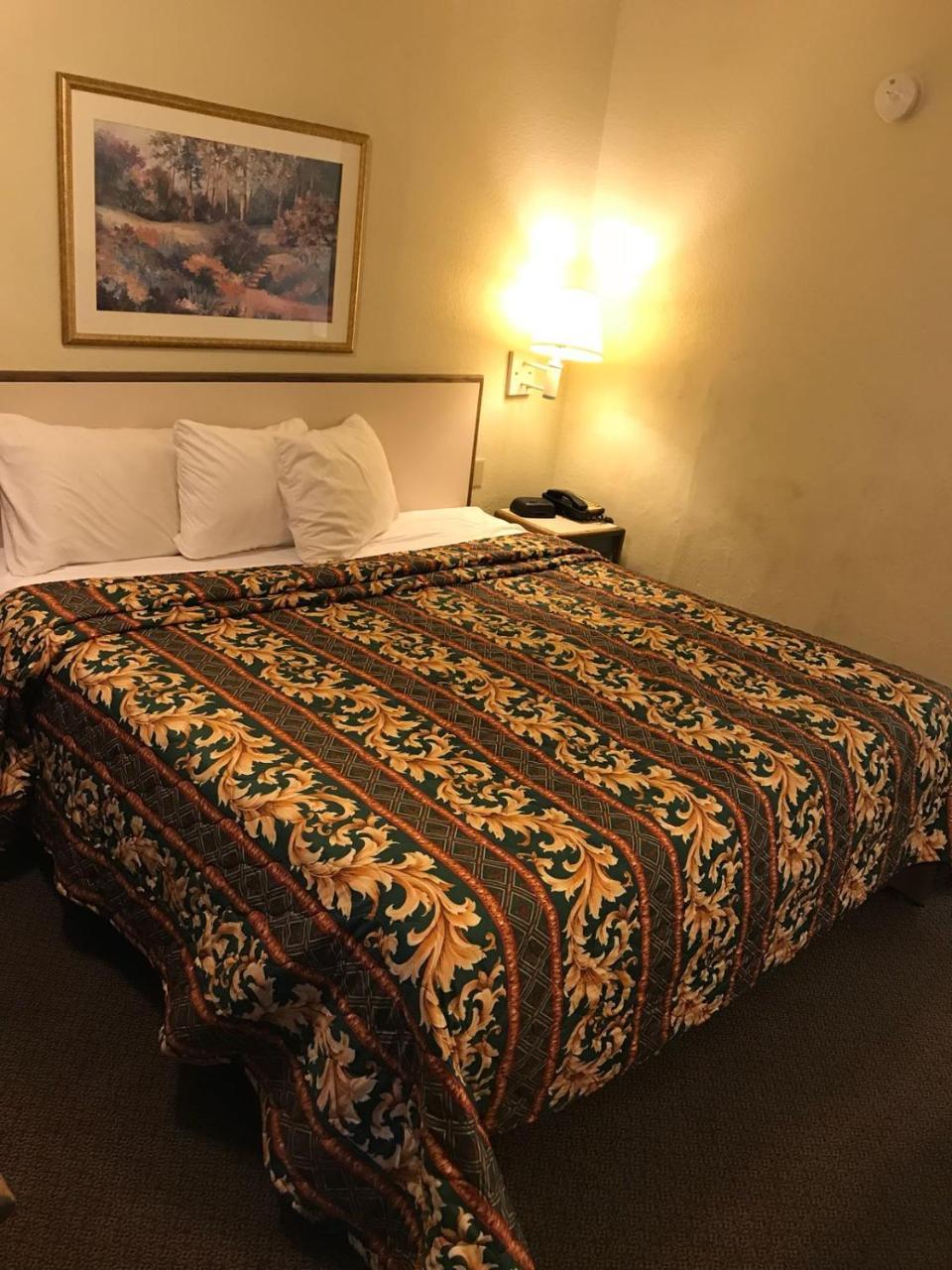 Key Inn Motel - วู้ดเบอรี ภายนอก รูปภาพ