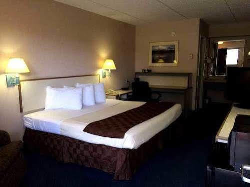 Key Inn Motel - วู้ดเบอรี ภายนอก รูปภาพ